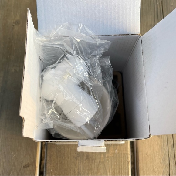 Scentsy Tilia Tree Pattern Wall Plug-In Wax Warmer in Original Box - Picture 6 of 12